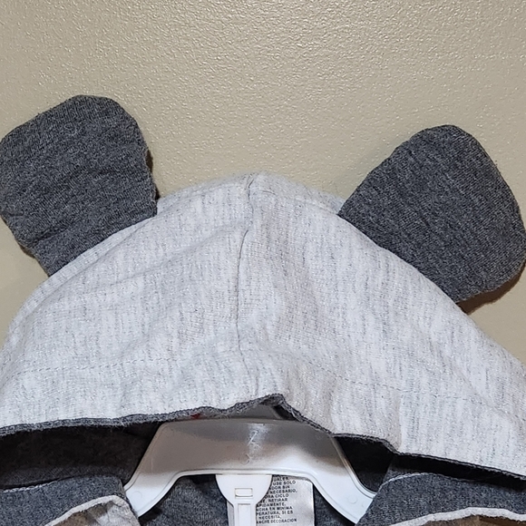 Disney Mickey Mouse 2 Piece Jogger suit- Size 12 Months - Picture 3 of 8